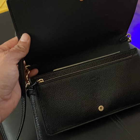 Purse - Picture 3 of 8